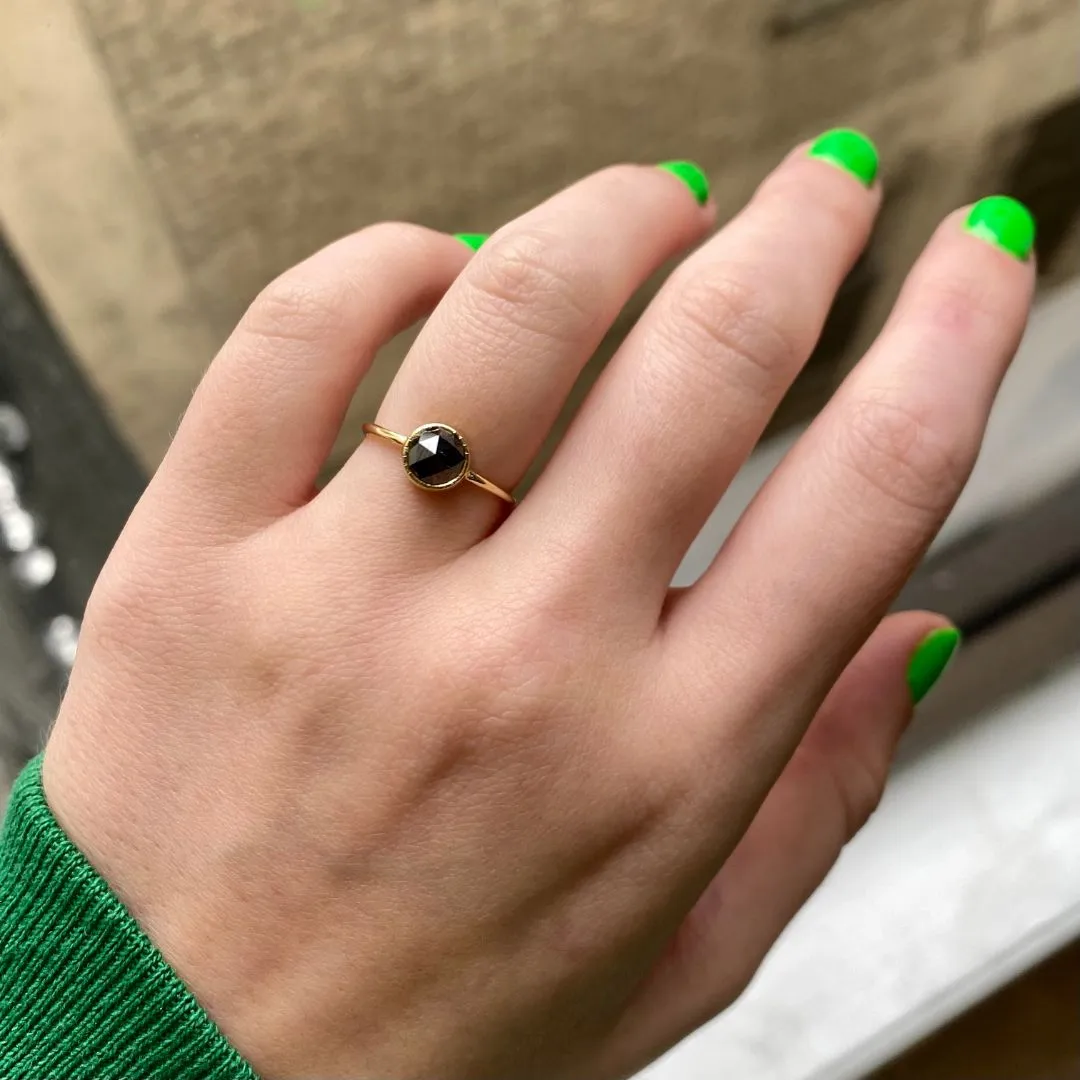 Black Diamond Largo Ring