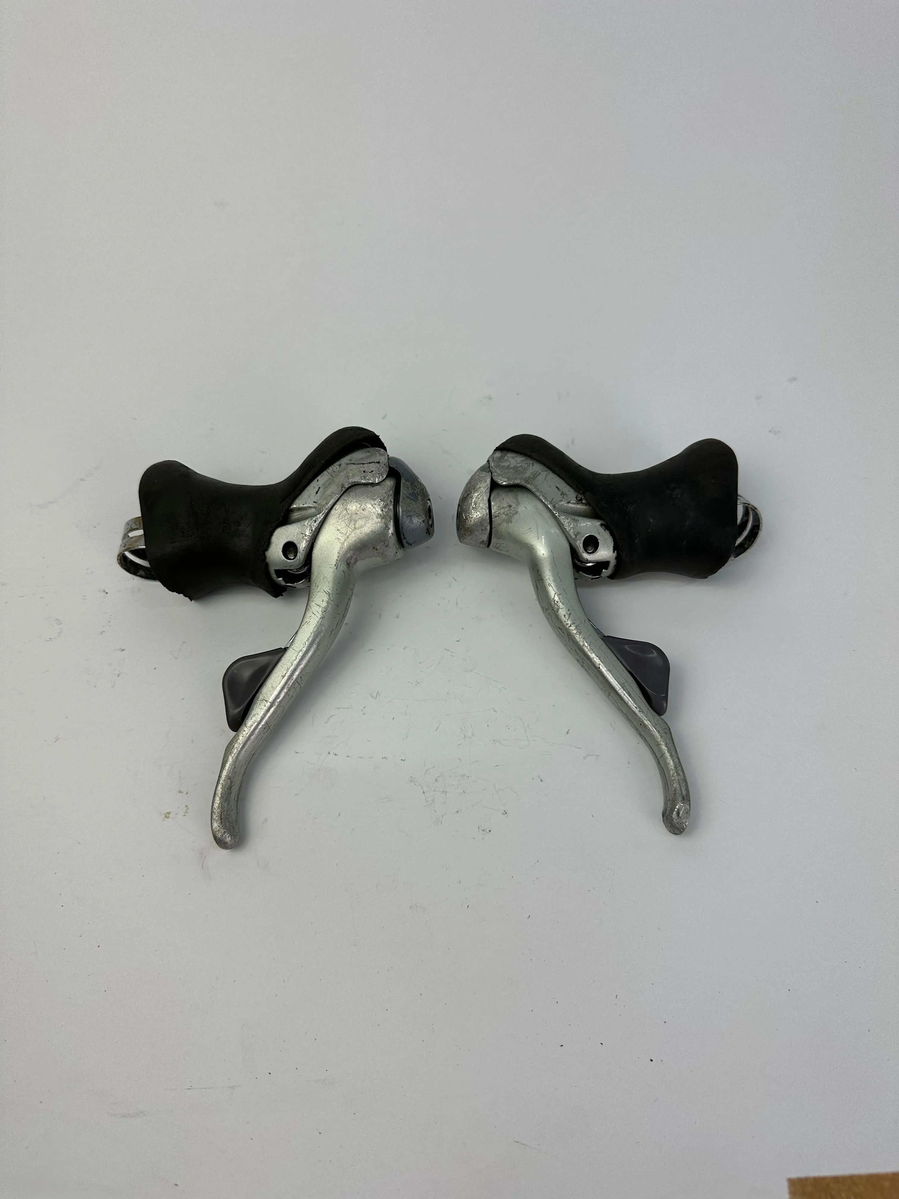 Shimano ST 1055 8/3 shifters