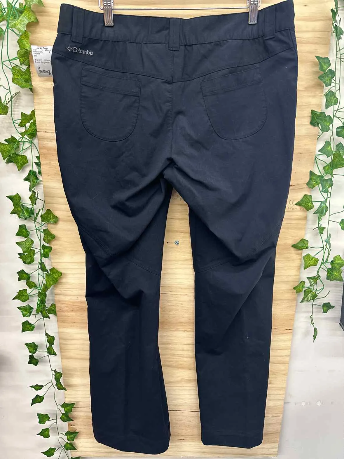 Size 14 Columbia Black Women's Pants